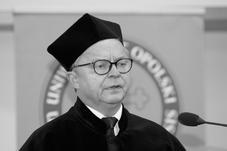 Zdjęcie nagłówkowe otwierające podstronę: Zmarł prof. Marek Szczepański