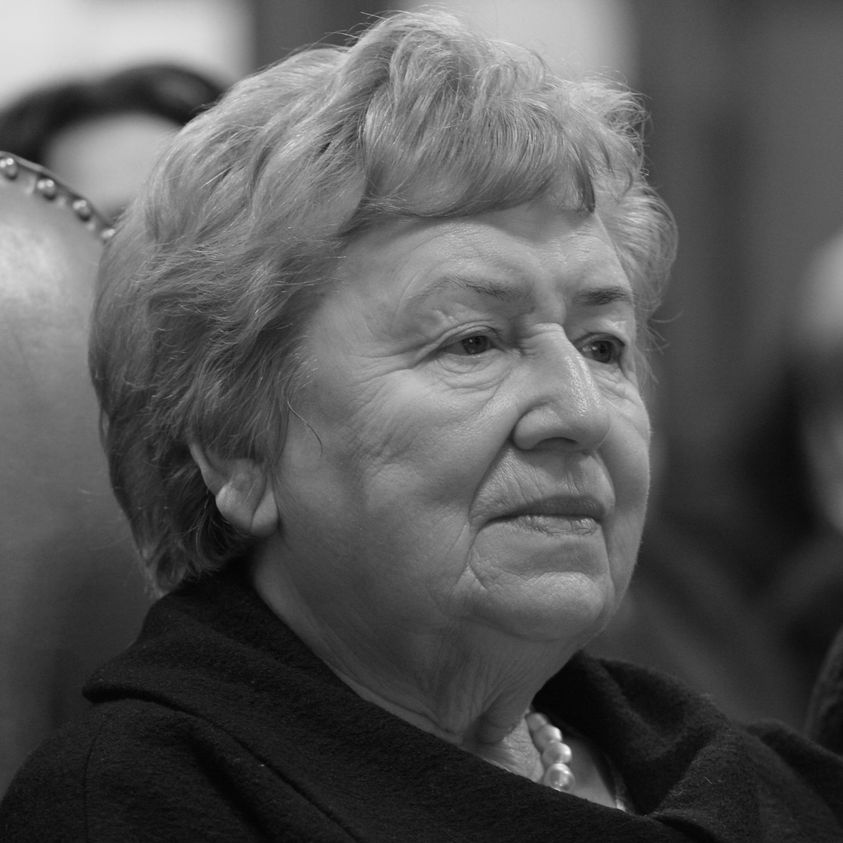 zdjęcie prof. Bożena Chrząstowska